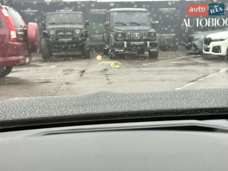 Седан BMW 7 Series 2018 в Киеве фото 41 Седан BMW 7 Series 2018 в Киеве