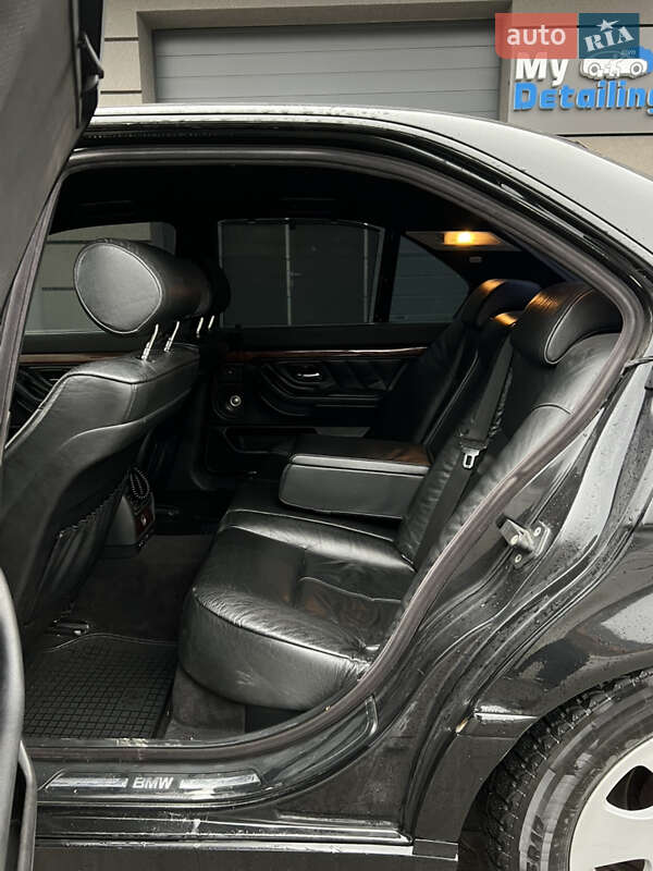 Седан BMW 7 Series 2000 в Яремче