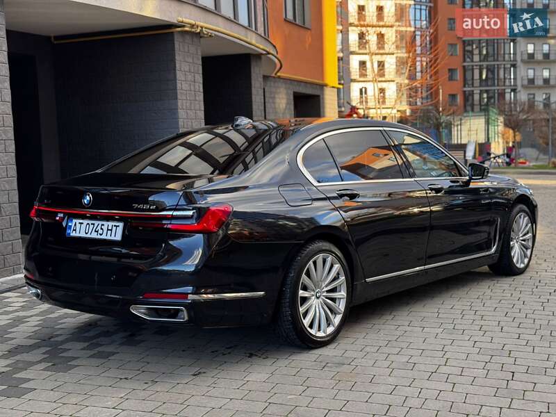 Седан BMW 7 Series 2019 в Ивано-Франковске