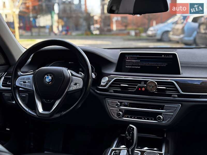 Седан BMW 7 Series 2019 в Ивано-Франковске