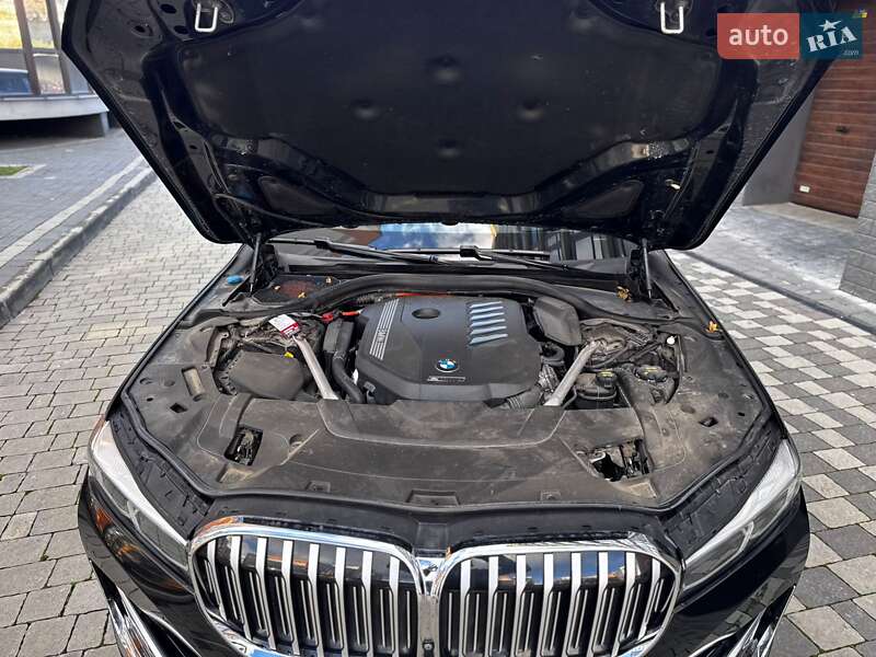 Седан BMW 7 Series 2019 в Ивано-Франковске