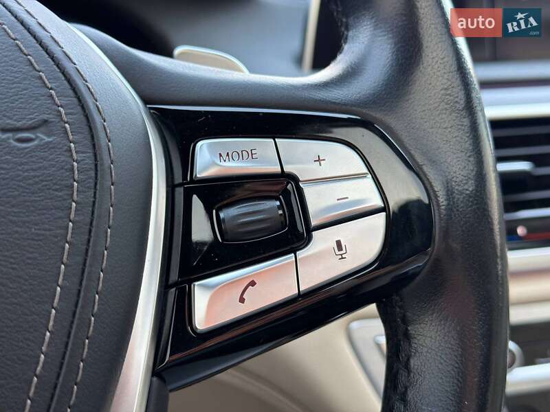 Седан BMW 7 Series 2017 в Кривом Роге