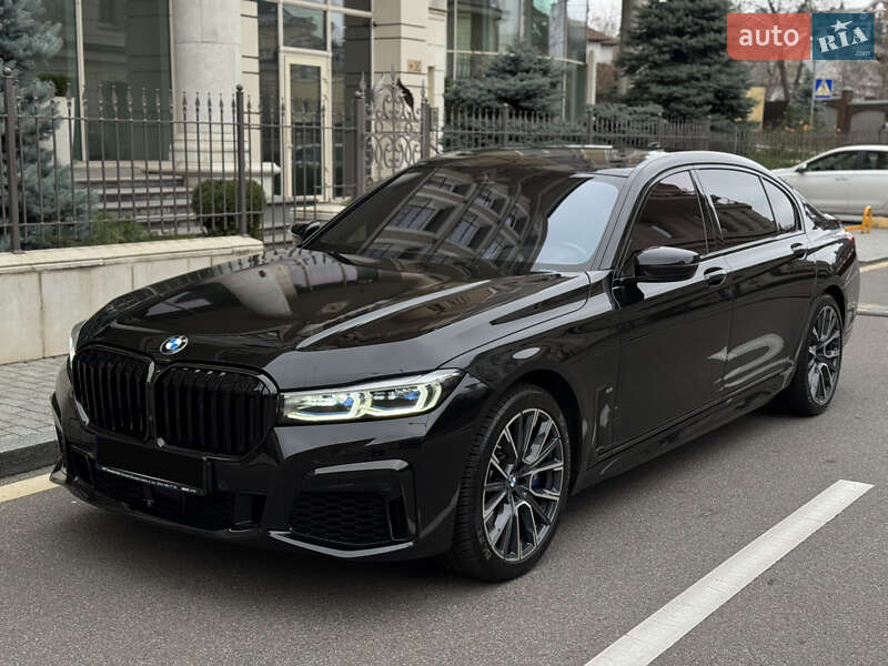 Седан BMW 7 Series 2022 в Киеве