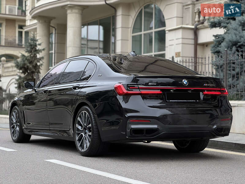 Седан BMW 7 Series 2022 в Киеве