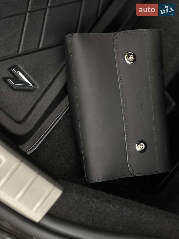 Седан BMW 7 Series 2022 в Киеве