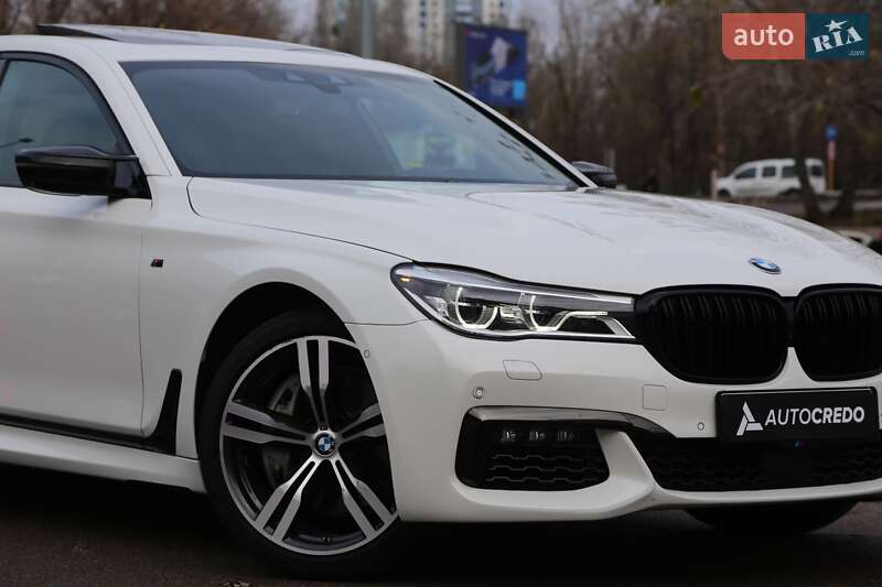 Седан BMW 7 Series 2016 в Киеве