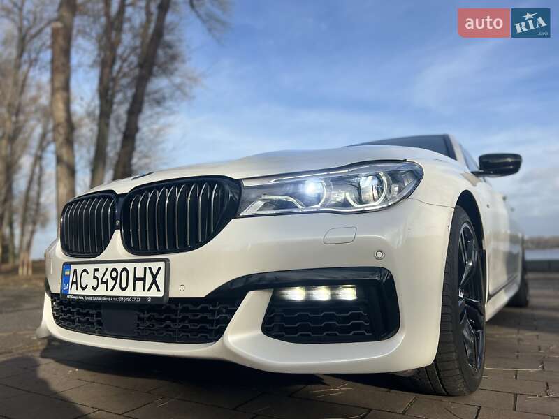 Седан BMW 7 Series 2016 в Киеве