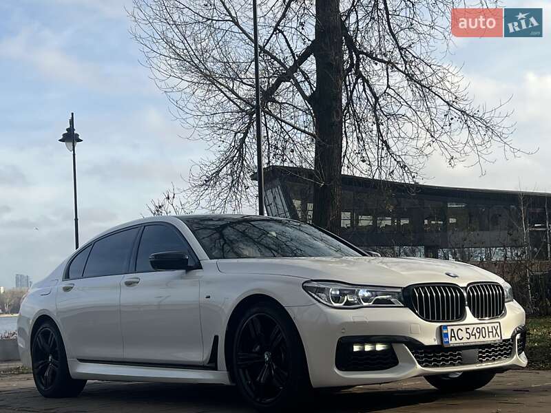 Седан BMW 7 Series 2016 в Киеве