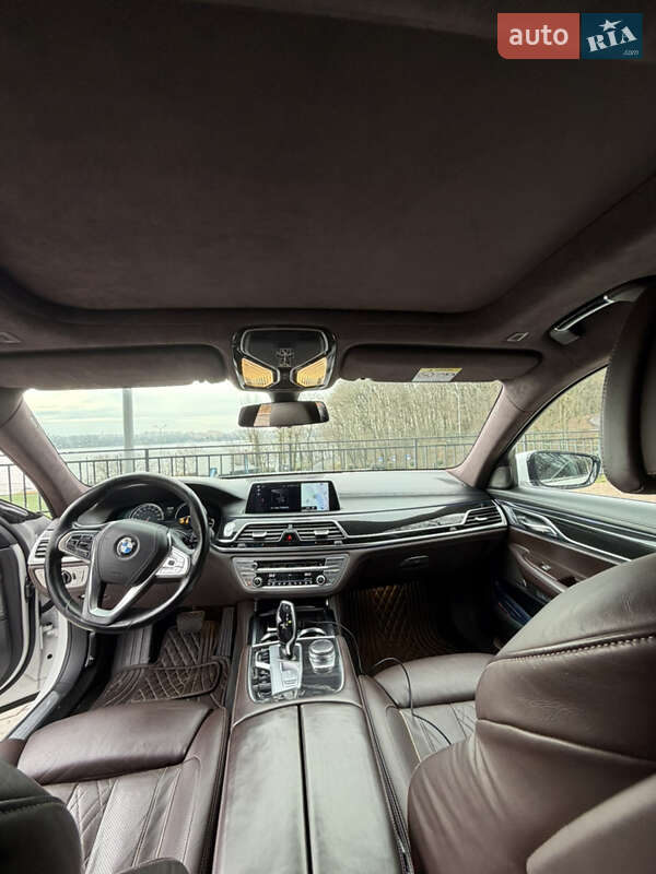 Седан BMW 7 Series 2016 в Тернополе фото 9 Седан BMW 7 Series 2016 в Тернополе