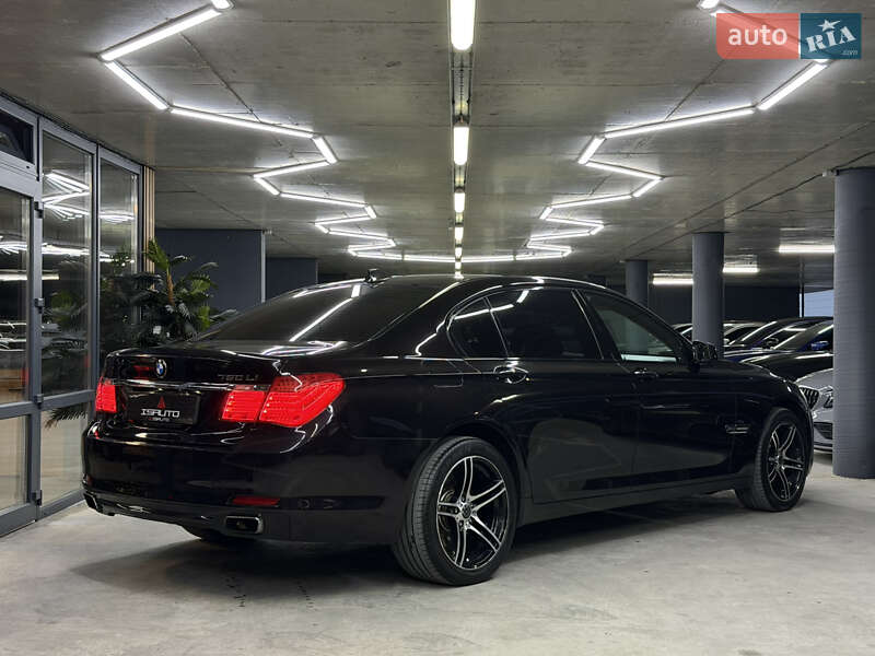 Седан BMW 7 Series 2010 в Одессе