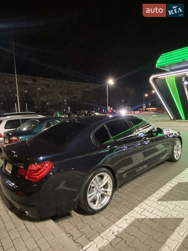 Седан BMW 7 Series 2013 в Киеве