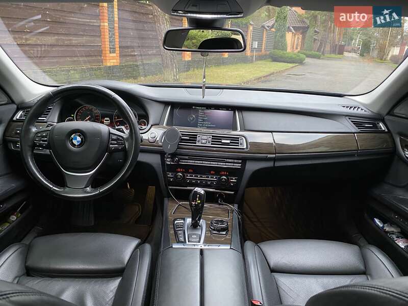 Седан BMW 7 Series 2014 в Киеве