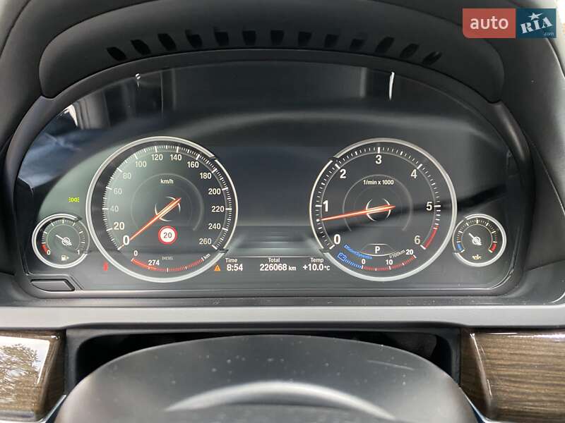 Седан BMW 7 Series 2014 в Киеве