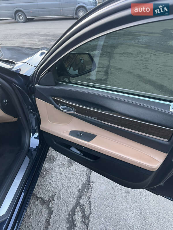 Седан BMW 7 Series 2009 в Одессе фото 11 Седан BMW 7 Series 2009 в Одессе