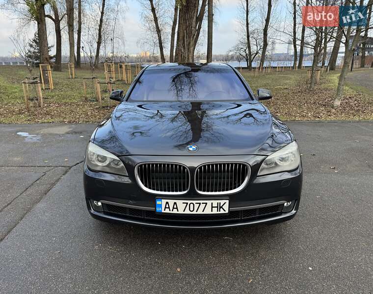 Седан BMW 7 Series 2009 в Киеве