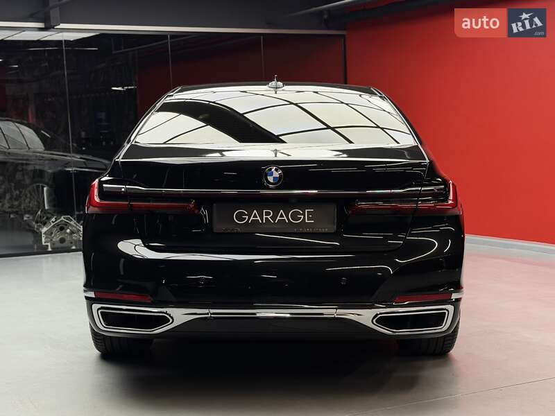 Седан BMW 7 Series 2020 в Киеве