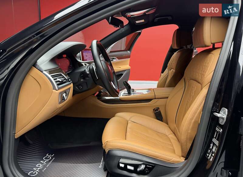 Седан BMW 7 Series 2020 в Киеве