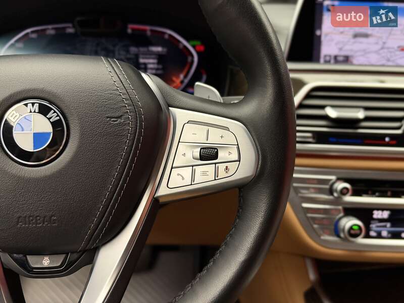 Седан BMW 7 Series 2020 в Киеве