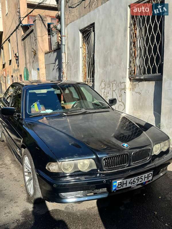 Седан BMW 7 Series 2001 в Одесі