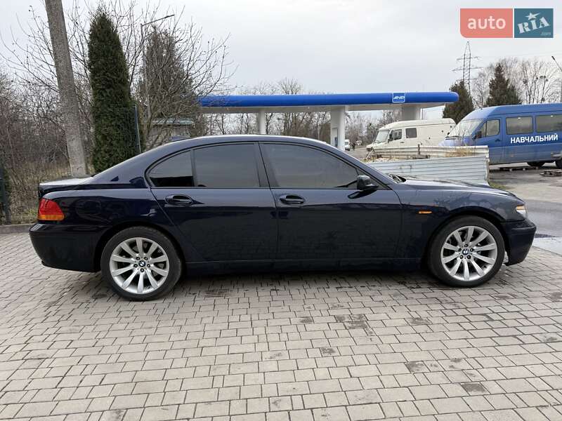 Седан BMW 7 Series 2003 в Хмельницком
