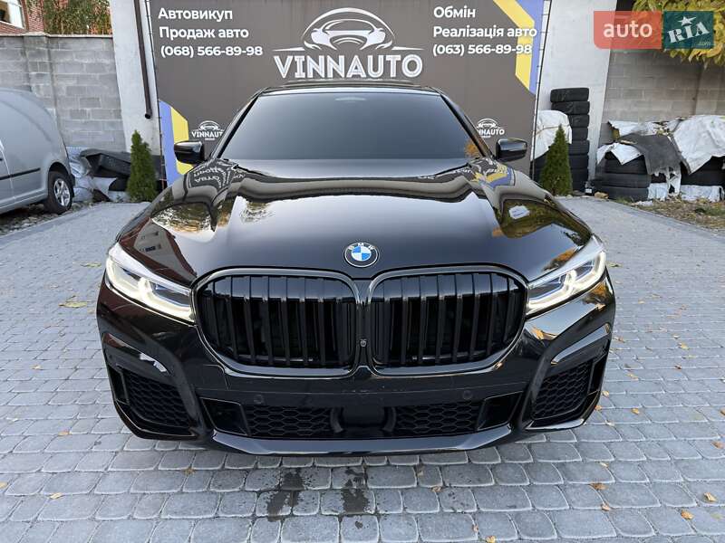 Седан BMW 7 Series 2021 в Виннице