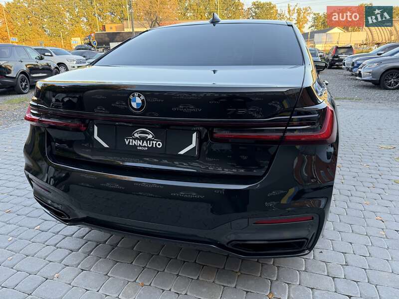 Седан BMW 7 Series 2021 в Виннице