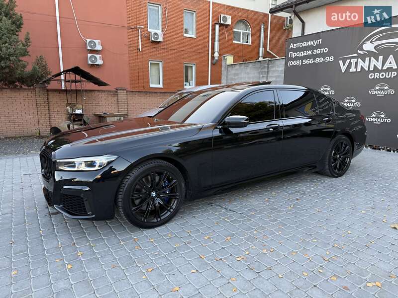 Седан BMW 7 Series 2021 в Виннице