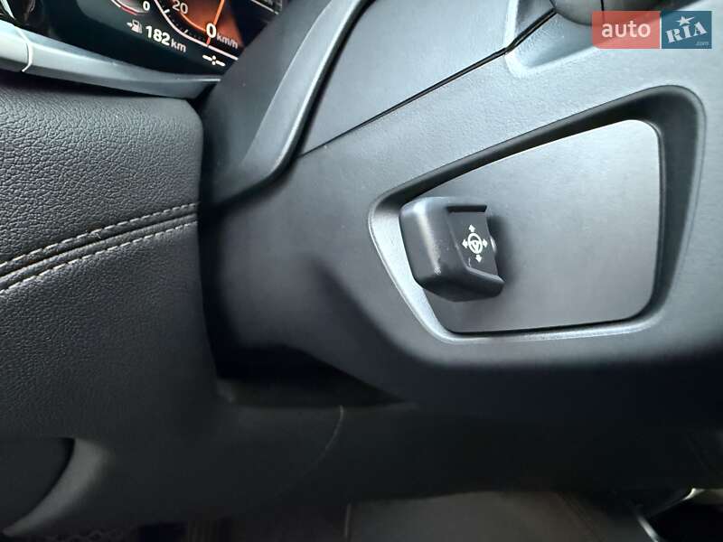 Седан BMW 7 Series 2021 в Виннице