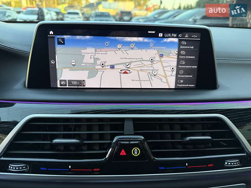 Седан BMW 7 Series 2021 в Виннице