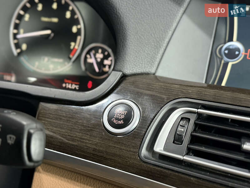 Седан BMW 7 Series 2011 в Одессе
