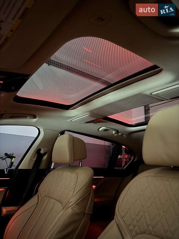 Седан BMW 7 Series 2020 в Нововолинську фото 45 Седан BMW 7 Series 2020 в Нововолинську