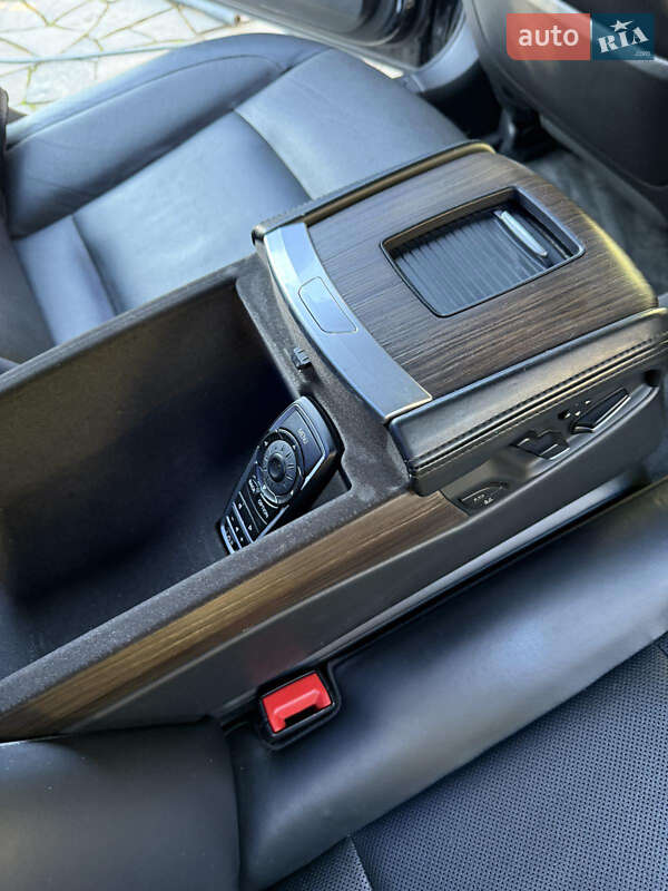 Седан BMW 7 Series 2010 в Иршаве фото 18 Седан BMW 7 Series 2010 в Иршаве