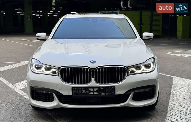 Седан BMW 7 Series 2018 в Киеве фото 2 Седан BMW 7 Series 2018 в Киеве