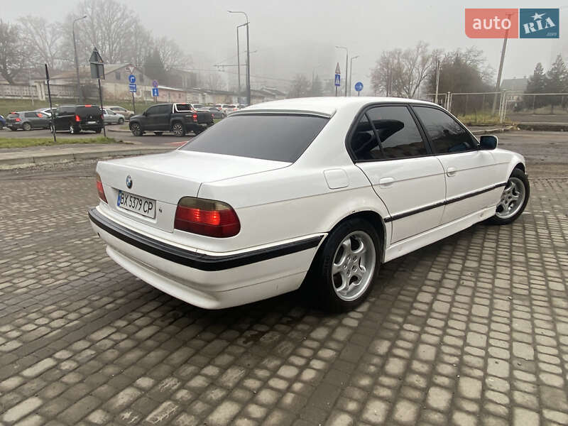 Седан BMW 7 Series 1995 в Львове