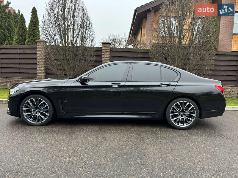 Седан BMW 7 Series 2022 в Києві