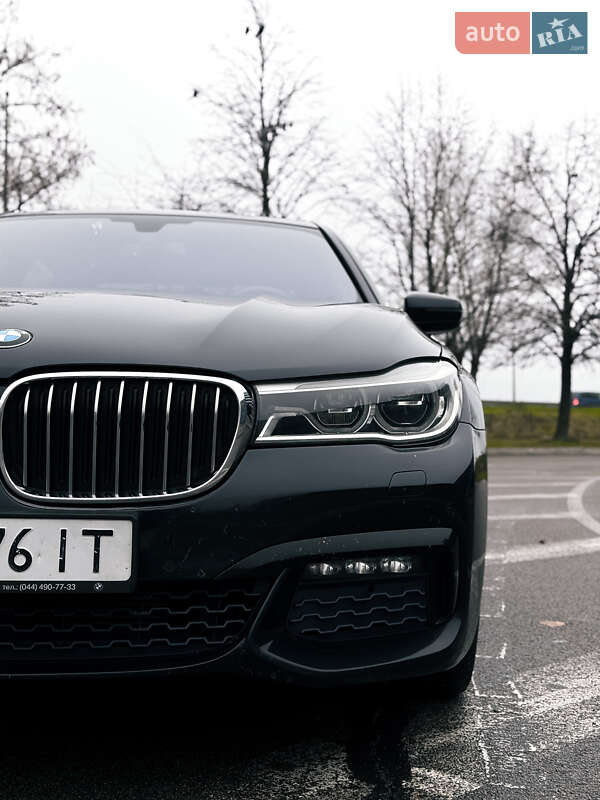 Седан BMW 7 Series 2017 в Киеве фото Седан BMW 7 Series 2017 в Киеве