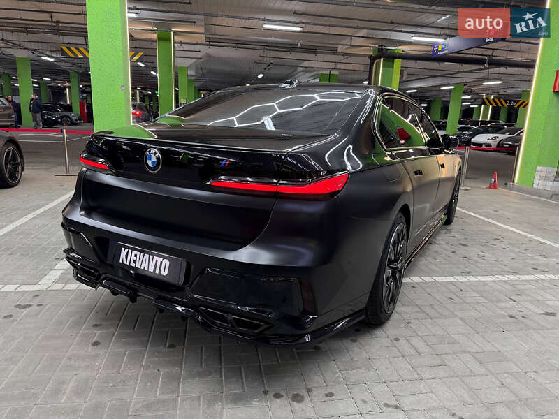 Седан BMW 7 Series 2022 в Киеве фото 18 Седан BMW 7 Series 2022 в Киеве