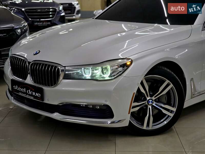Седан BMW 7 Series 2015 в Николаеве