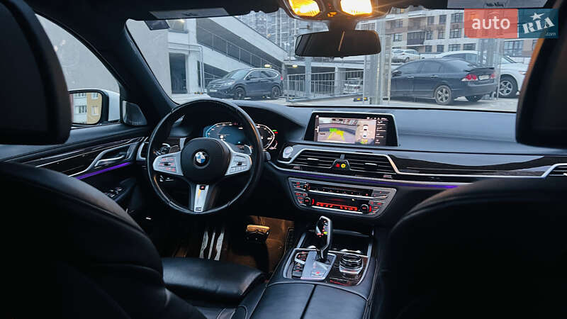 Седан BMW 7 Series 2019 в Киеве фото 43 Седан BMW 7 Series 2019 в Киеве
