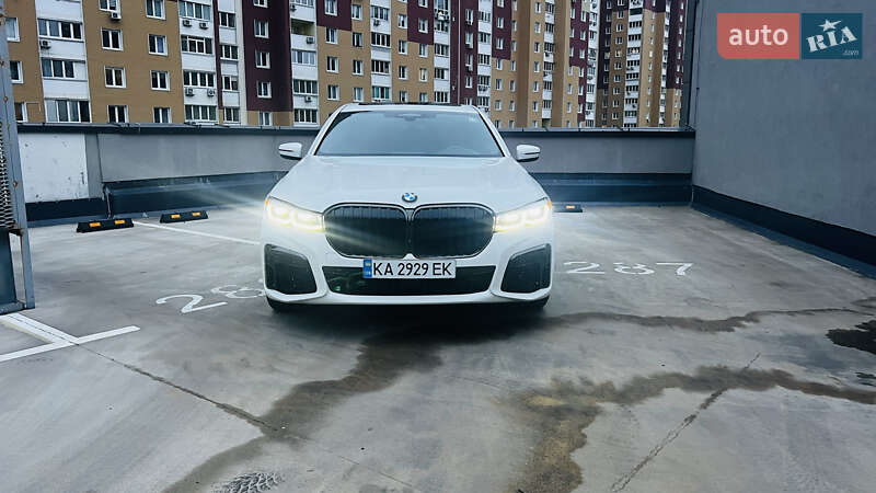 Седан BMW 7 Series 2019 в Киеве фото 52 Седан BMW 7 Series 2019 в Киеве
