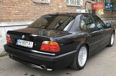 Седан BMW 7 Series 2000 в Харкові