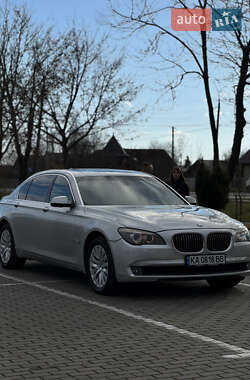Седан BMW 7 Series 2010 в Коломые