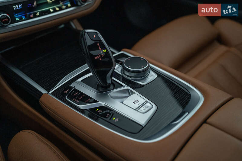 Седан BMW 7 Series 2020 в Черновцах фото 39 Седан BMW 7 Series 2020 в Черновцах
