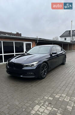 Седан BMW 7 Series 2018 в Владимире
