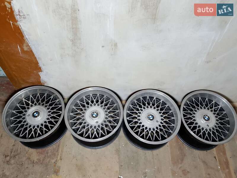 Седан BMW 7 Series 1991 в Киеве