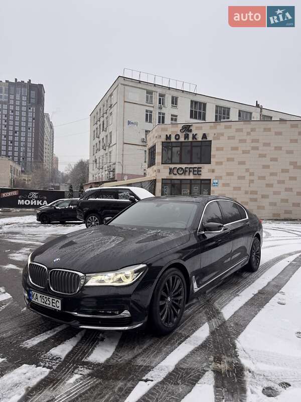 AUTO.RIA – Продажа БМВ 7 Серия бу: купить BMW 7 Series G12 в