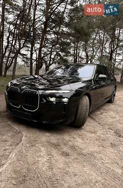 Седан BMW 7 Series 2024 в Днепре
