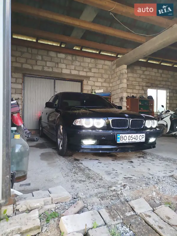 BMW 7 Series 1997