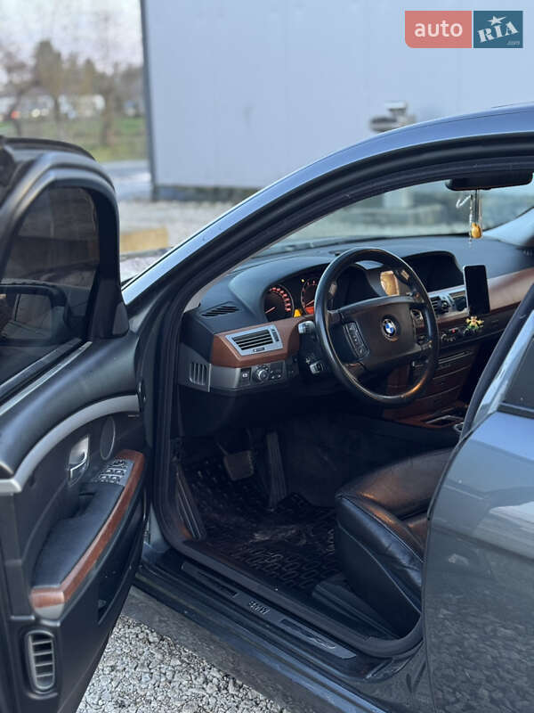 Седан BMW 7 Series 2005 в Тернополі