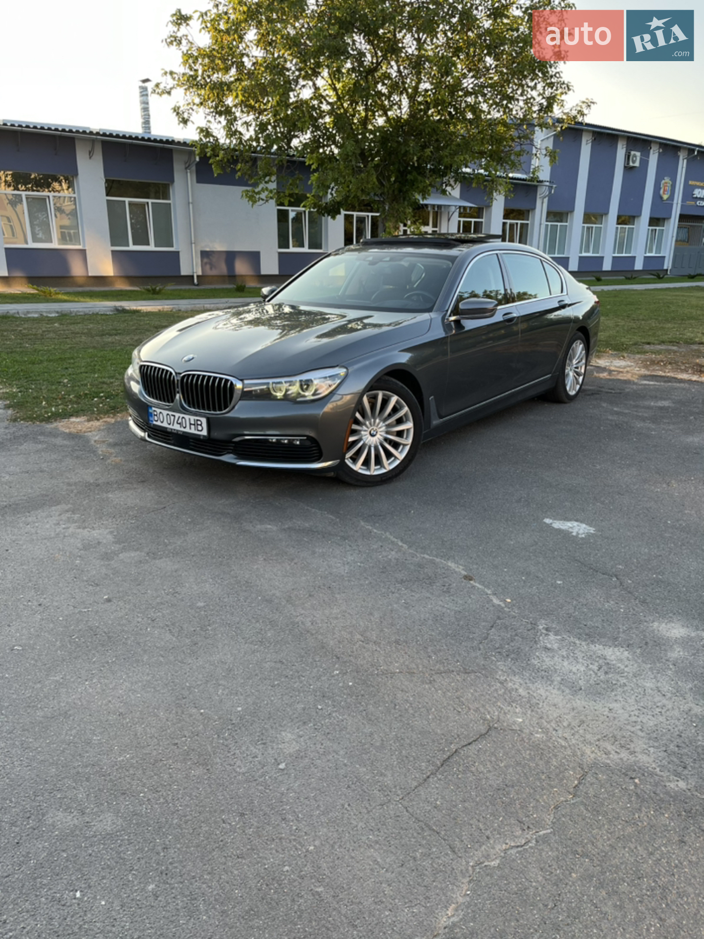 2016 BMW 7er - мініатюра 2